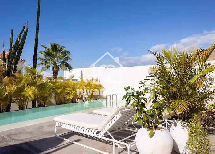 Villa Esperanza Costa Adeje, By Nivariahost * Costa Adeje (Tenerife)