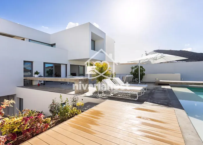 Вилла Esperanza Costa Adeje, By Nivariahost