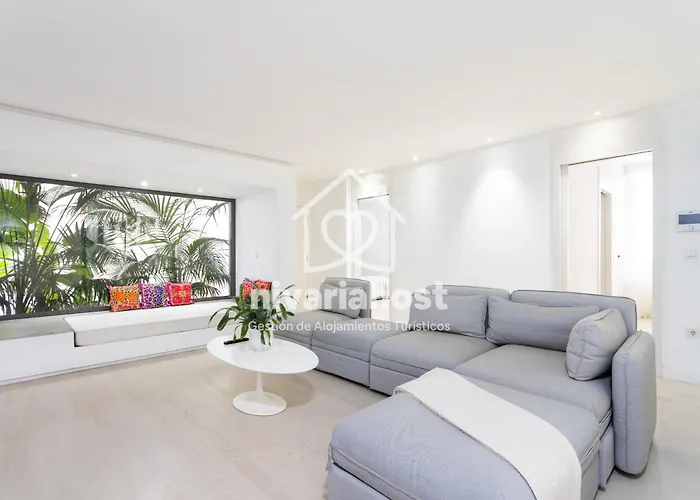 Esperanza Costa Adeje, By Nivariahost Costa Adeje (Tenerife)