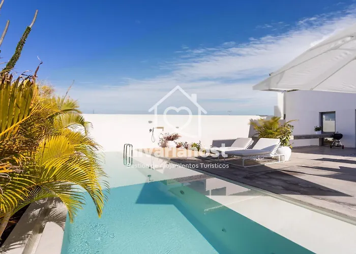 Esperanza Costa Adeje, By Nivariahost Villa *